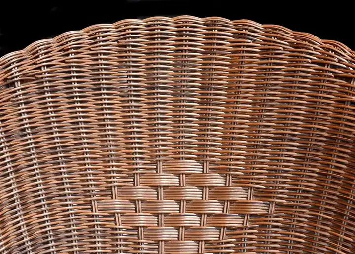 Biombo separador plegable de madera maciza y caña de ratán