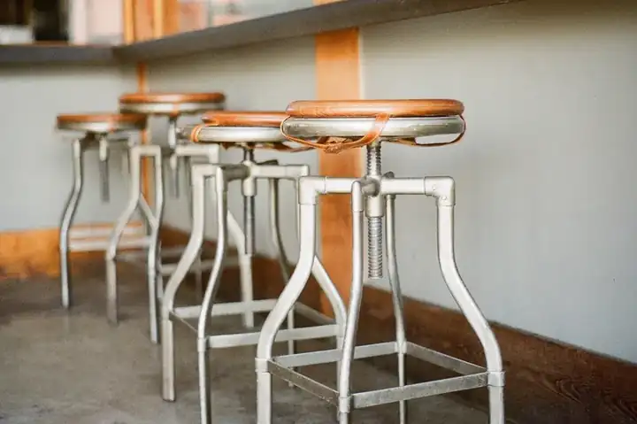 Barhocker Industrial — Großhandel & Export aus Jodhpur