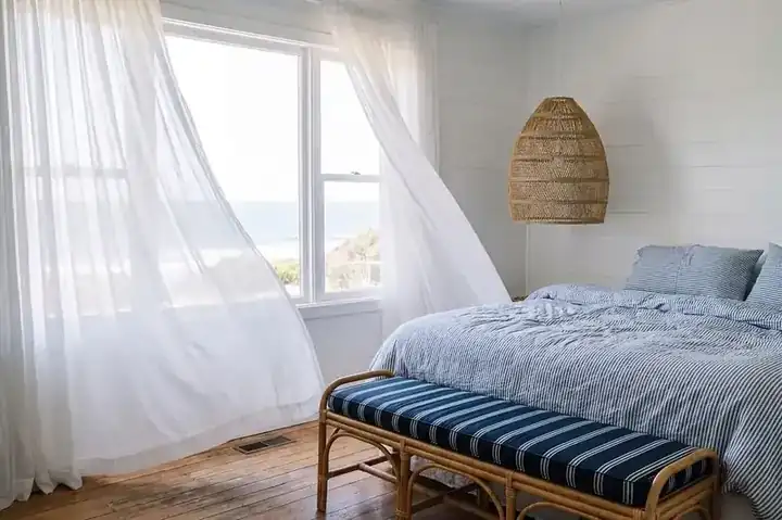 Coastal bed