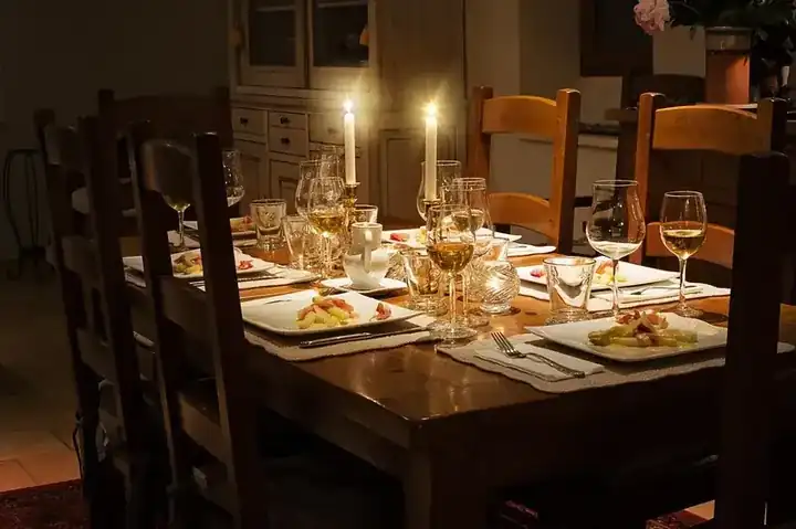 Resin dining table