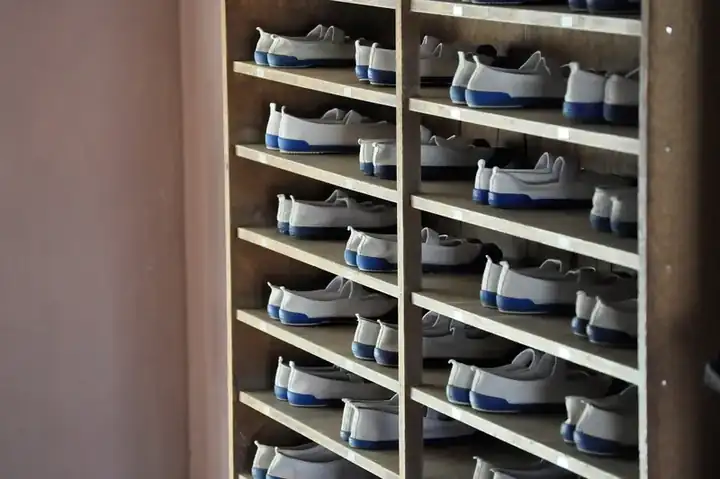 Shoe rack